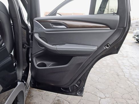 Used 2020 BMW X3 xDrive30i w/ Premium Package image 38