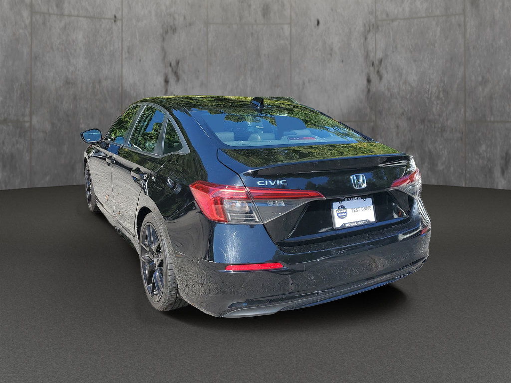 Used 2024 Honda Civic Sport image 4