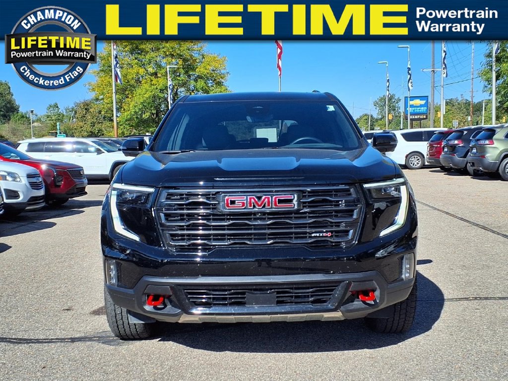 Used 2026 GMC Acadia AT4 w/ Luxury Package AWD/4WD image 2