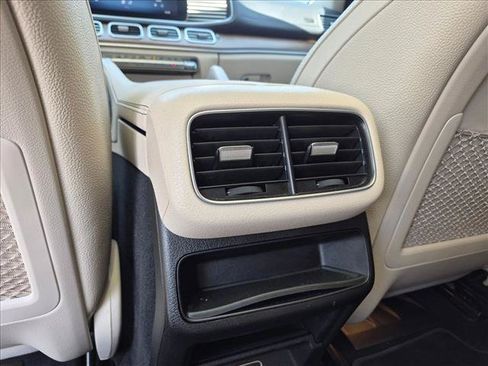 Used 2025 Mercedes-Benz GLE 450 4MATIC Coupe image 19