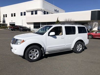 Used 2012 Nissan Pathfinder SV