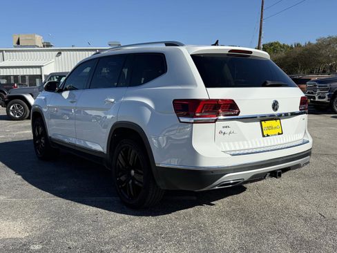 Used 2019 Volkswagen Atlas SEL image 5