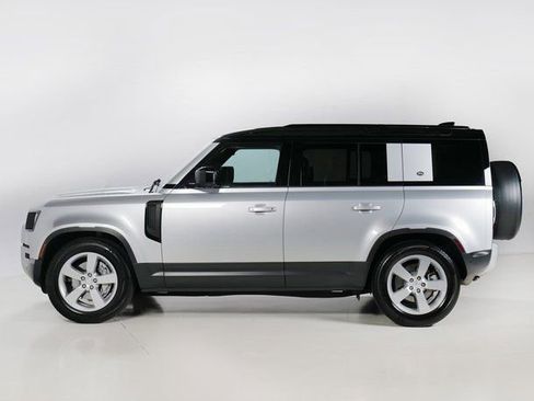Used 2020 Land Rover Defender 110 First Edition AWD/4WD image 6
