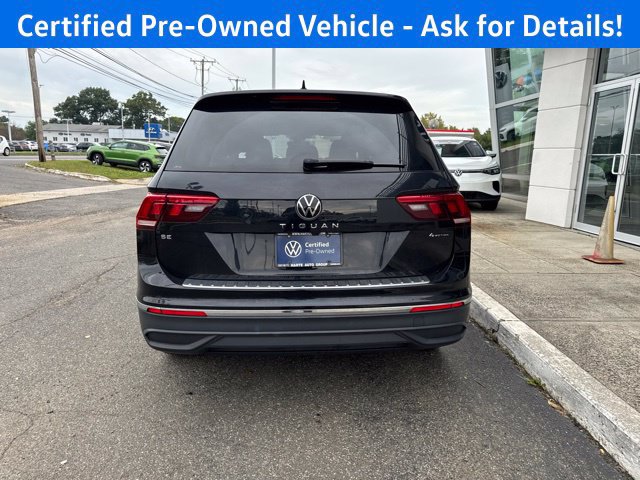 Certified 2024 Volkswagen Tiguan SE w/ Panoramic Sunroof Package AWD/4WD image 8
