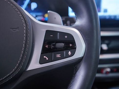 Used 2025 BMW X5 xDrive40i w/ M Sport Package image 21