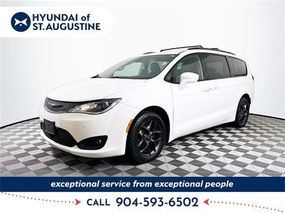 Used 2020 Chrysler Pacifica Touring-L Plus w/ Advanced Safetytec Group
