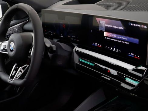 New 2026 BMW 530i xDrive w/ M Sport Package image 21