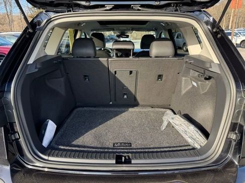 Certified 2025 Volkswagen Taos SEL w/ Black Wheel Plus Package image 12