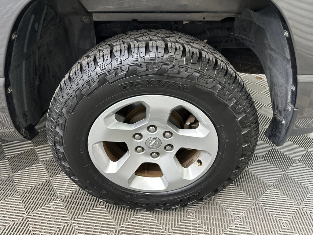 Used 2020 RAM 1500 Tradesman AWD/4WD image 19