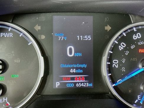 Used 2022 Toyota RAV4 XLE w/ Convenience Package AWD/4WD image 19