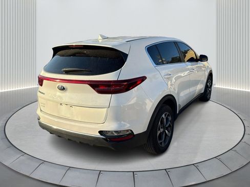 Used 2020 Kia Sportage LX image 6
