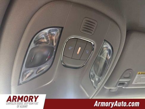 Certified 2022 Jeep Compass Limited image 23