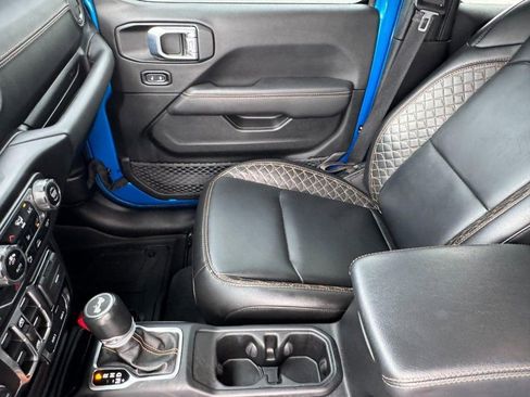 Used 2021 Jeep Wrangler Unlimited Sahara image 13