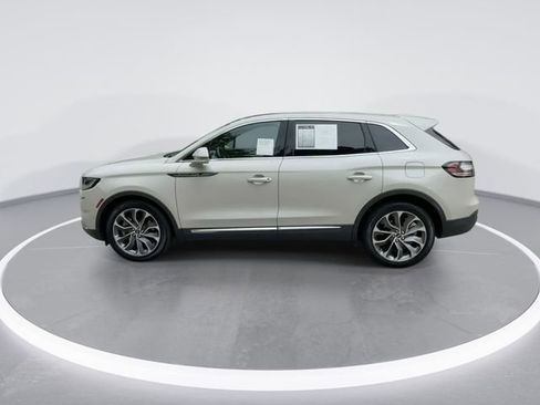 Used 2021 Lincoln Nautilus Reserve w/ Equipment Group 201A FWD image 5