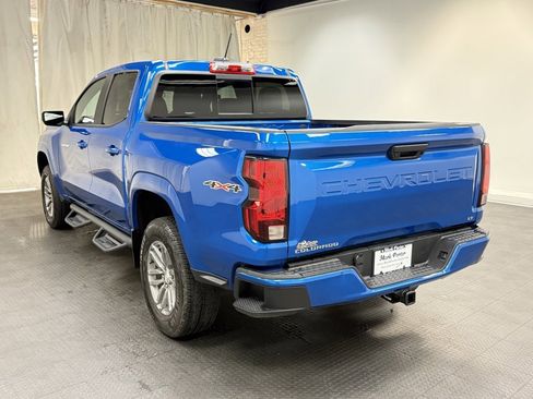 Used 2023 Chevrolet Colorado LT w/ LT Convenience Package image 3