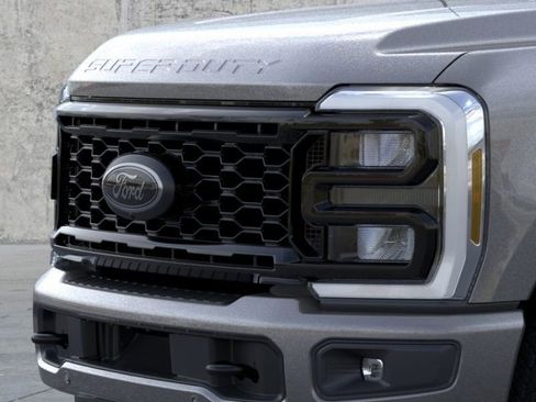 New 2026 Ford F350 Lariat w/ Black Appearance Package AWD/4WD image 17
