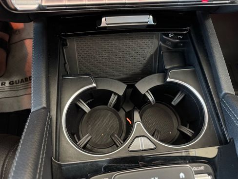 Used 2021 Mercedes-Benz GLE 350 4MATIC image 24