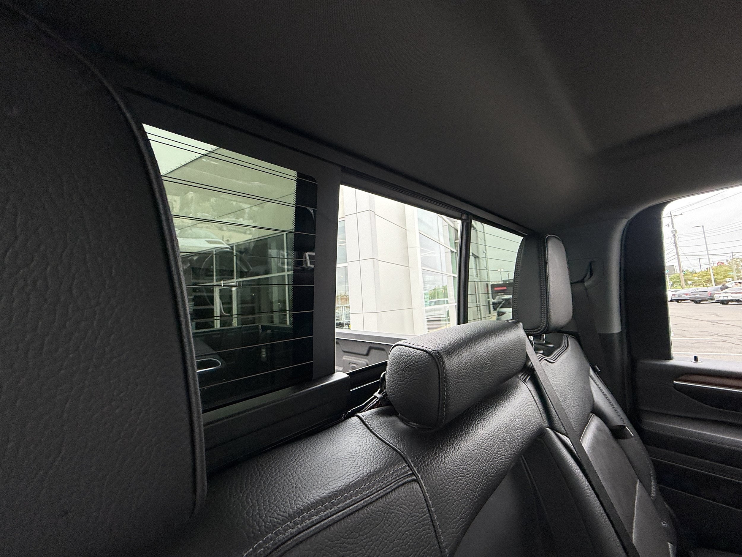 Used 2025 GMC Sierra 2500 Denali AWD/4WD image 27