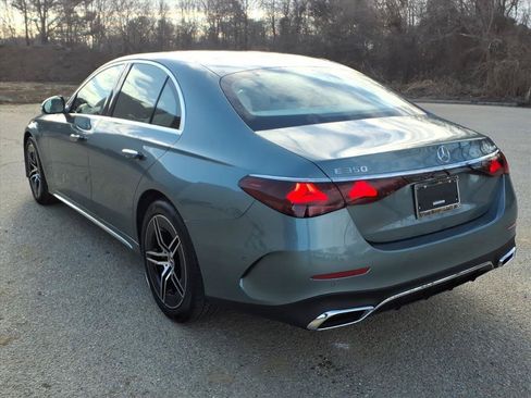 New 2026 Mercedes-Benz E 350 4MATIC Sedan image 9