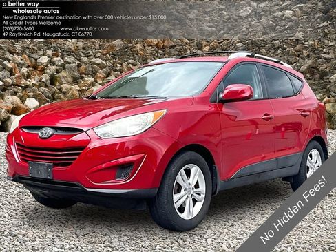 Used 2011 Hyundai Tucson GLS FWD image 1