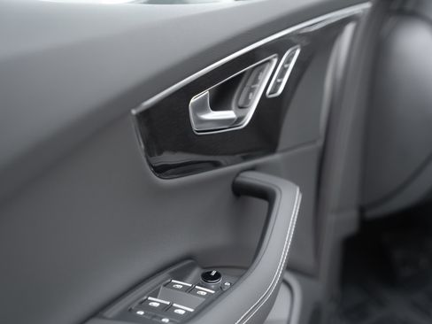 New 2026 Audi Q7 3.0T Premium Plus AWD/4WD image 21