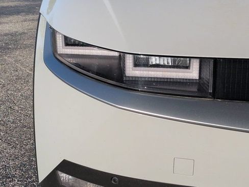 Used 2024 Hyundai Ioniq 5 SEL AWD/4WD image 9