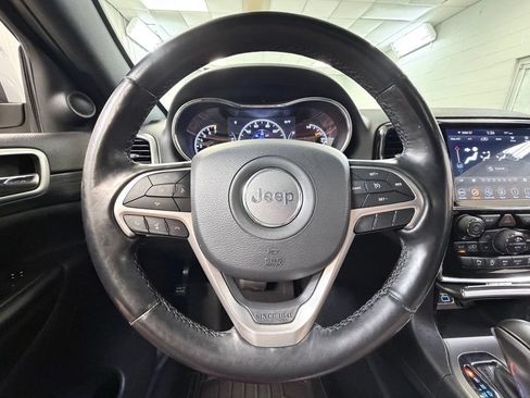 Used 2021 Jeep Grand Cherokee Laredo X AWD/4WD image 47