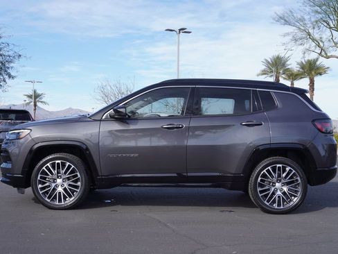 Used 2022 Jeep Compass Limited w/ Elite Group image 2