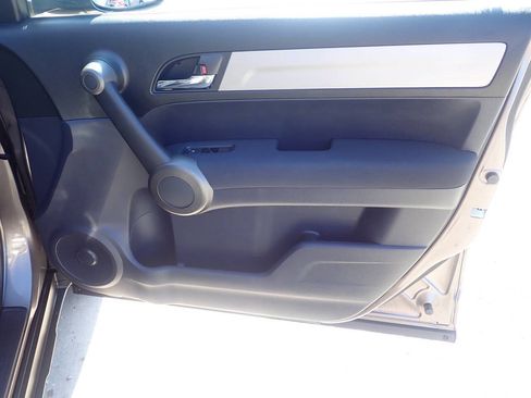 Used 2011 Honda CR-V LX image 24