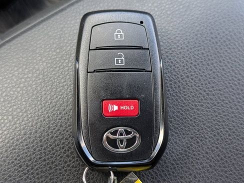 Used 2024 Toyota Tacoma TRD Sport image 26