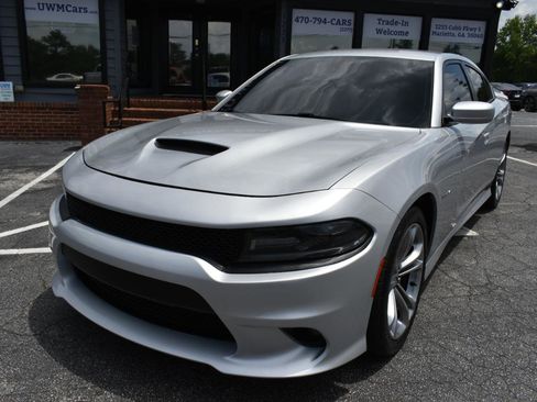 Used 2021 Dodge Charger R/T RWD image 2