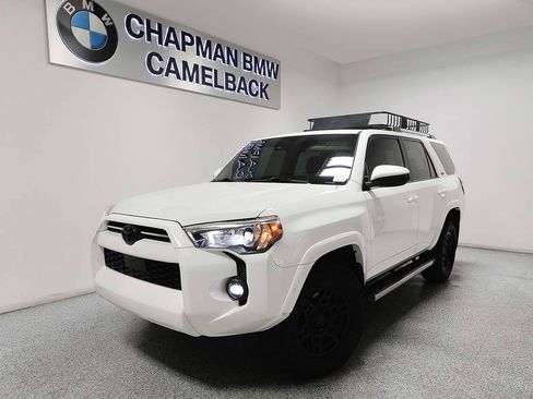 Used 2021 Toyota 4Runner SR5 AWD/4WD image 1