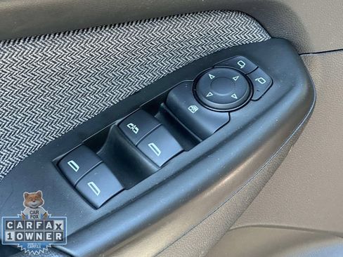 Used 2025 Chevrolet TrailBlazer LT FWD image 18