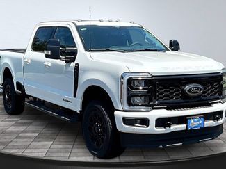 New 2026 Ford F250 Lariat w/ Black Appearance Package AWD/4WD video 1
