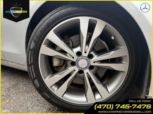 Used 2017 Mercedes-Benz C 300 Sedan image 7