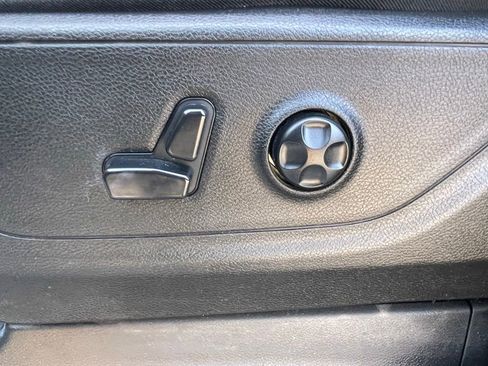 Used 2020 RAM 1500 Rebel w/ Rebel Level 1 Equipment Group AWD/4WD image 27