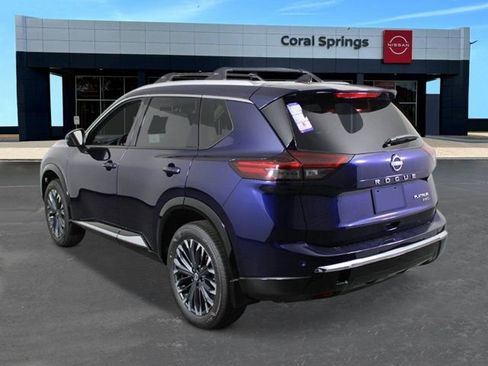 New 2026 Nissan Rogue Platinum w/ Platinum Premium Package AWD/4WD image 3