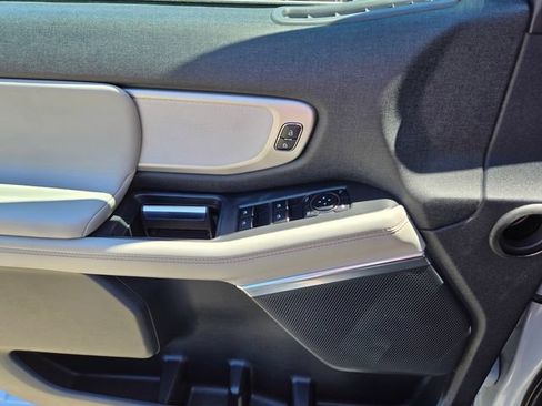 Certified 2025 Ford Expedition Active RWD image 20