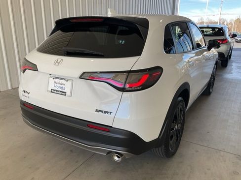 New 2026 Honda HR-V Sport image 23