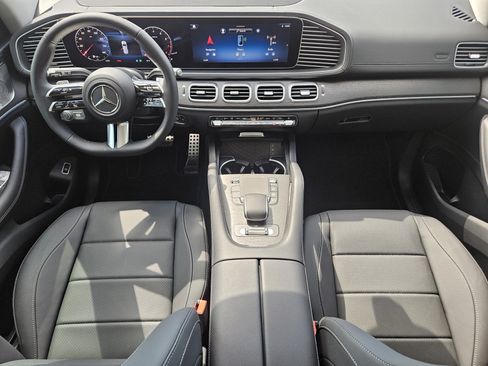 New 2026 Mercedes-Benz GLS 450 4MATIC image 26