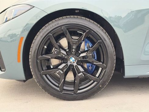 Used 2026 BMW 430i Coupe w/ M Sport Package RWD image 10