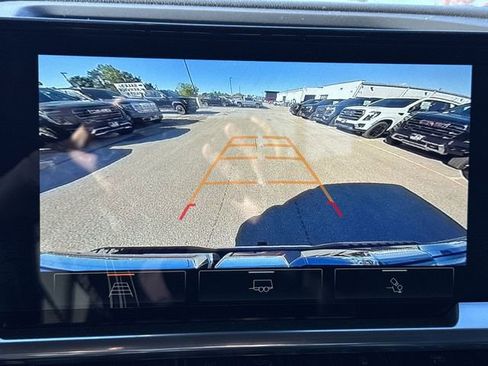 New 2026 GMC Sierra 1500 SLT w/ SLT Premium Package AWD/4WD image 17