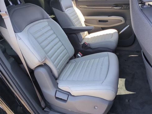 New 2026 Kia EV9 Land image 45