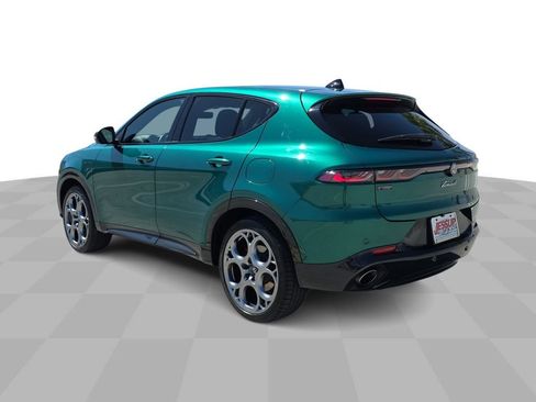 Used 2024 Alfa Romeo Tonale Veloce AWD/4WD image 6