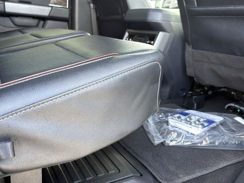 Used 2023 Ford F250 Lariat w/ Lariat Ultimate Package image 27