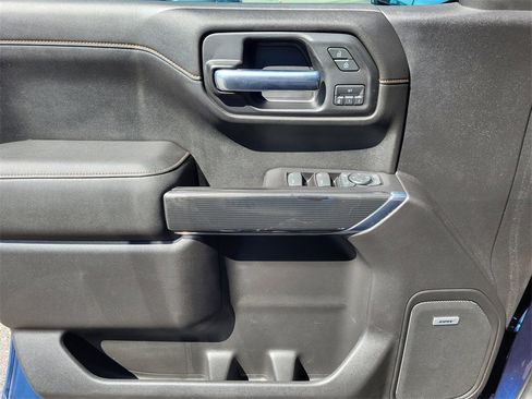 Used 2019 GMC Sierra 1500 AT4 w/ Off Road Performance Package image 14