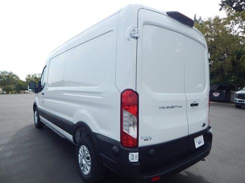 New 2025 Ford Transit 250 148 Medium Roof w/ Load Area Protection Package image 7