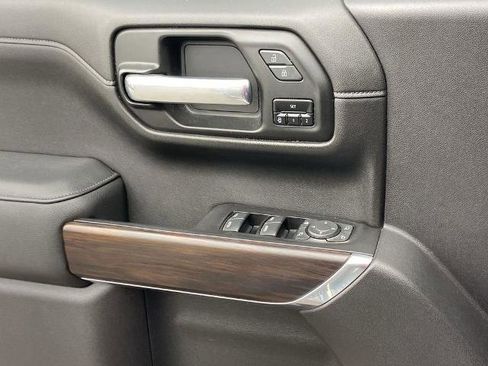 Used 2020 GMC Sierra 1500 SLT w/ SLT Premium Plus Package image 19