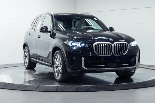 Certified 2026 BMW X5 xDrive40i AWD/4WD image 4