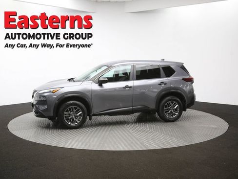 Used 2021 Nissan Rogue S image 59